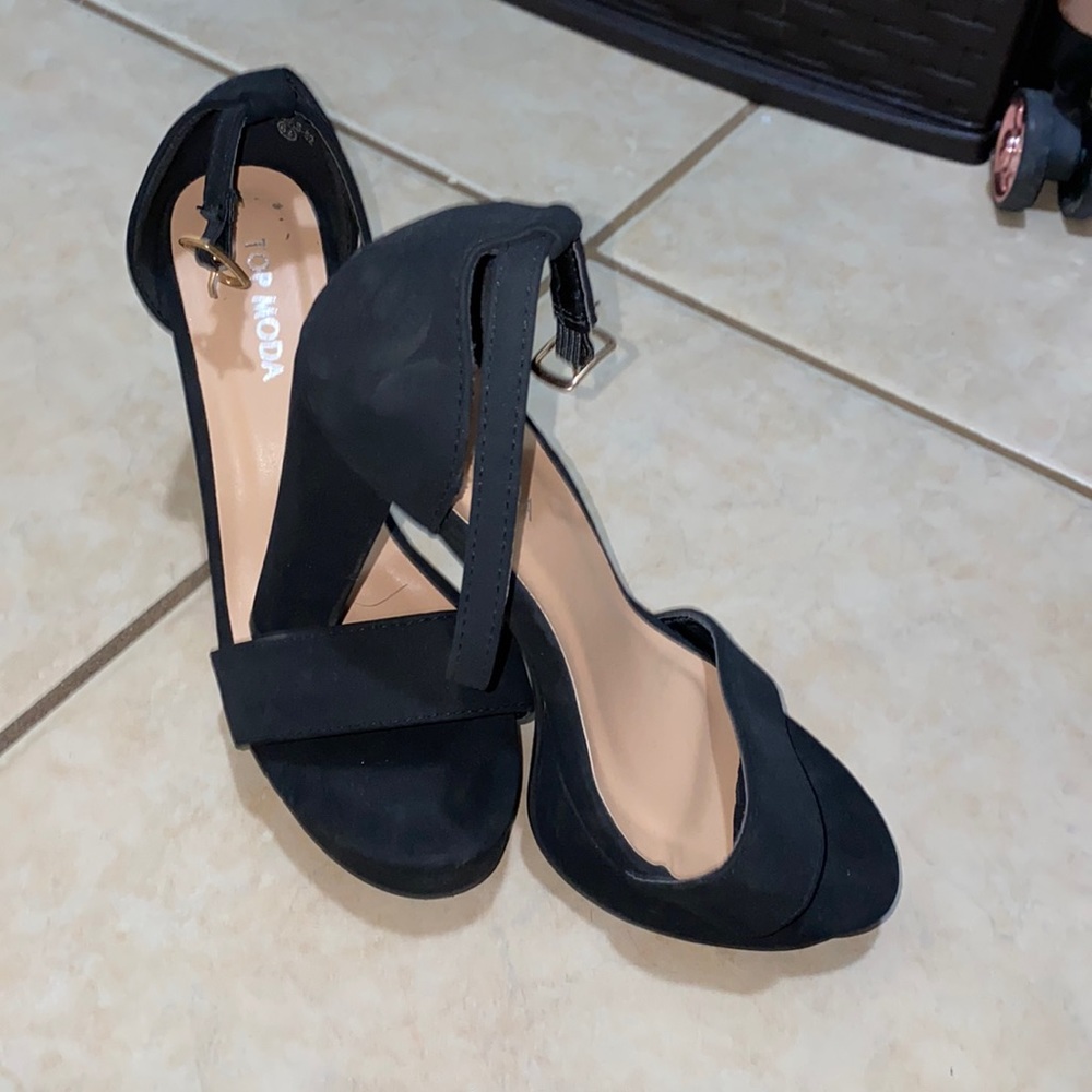 Blacks heels